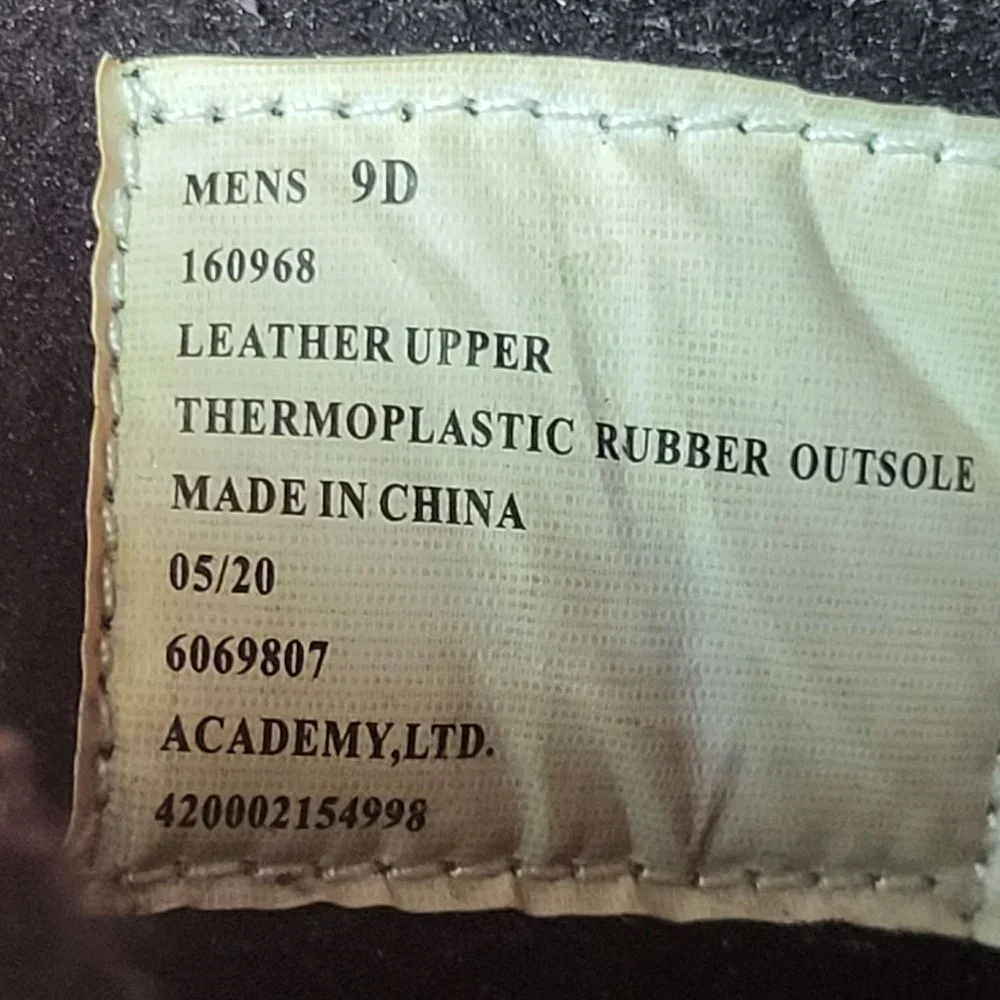 Megellan Outdoors Rubber Boots Mens Shoes Size 9D